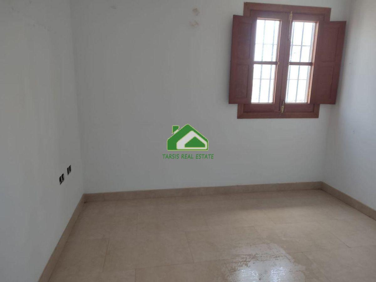 For sale of house in Almonte