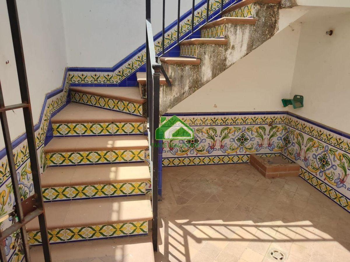 For sale of house in Almonte