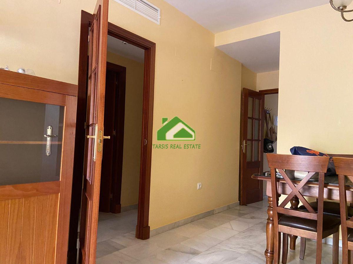 For sale of flat in Sanlúcar de Barrameda