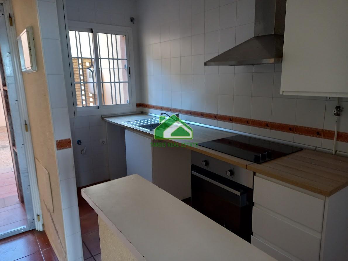 For sale of flat in Sanlúcar de Barrameda