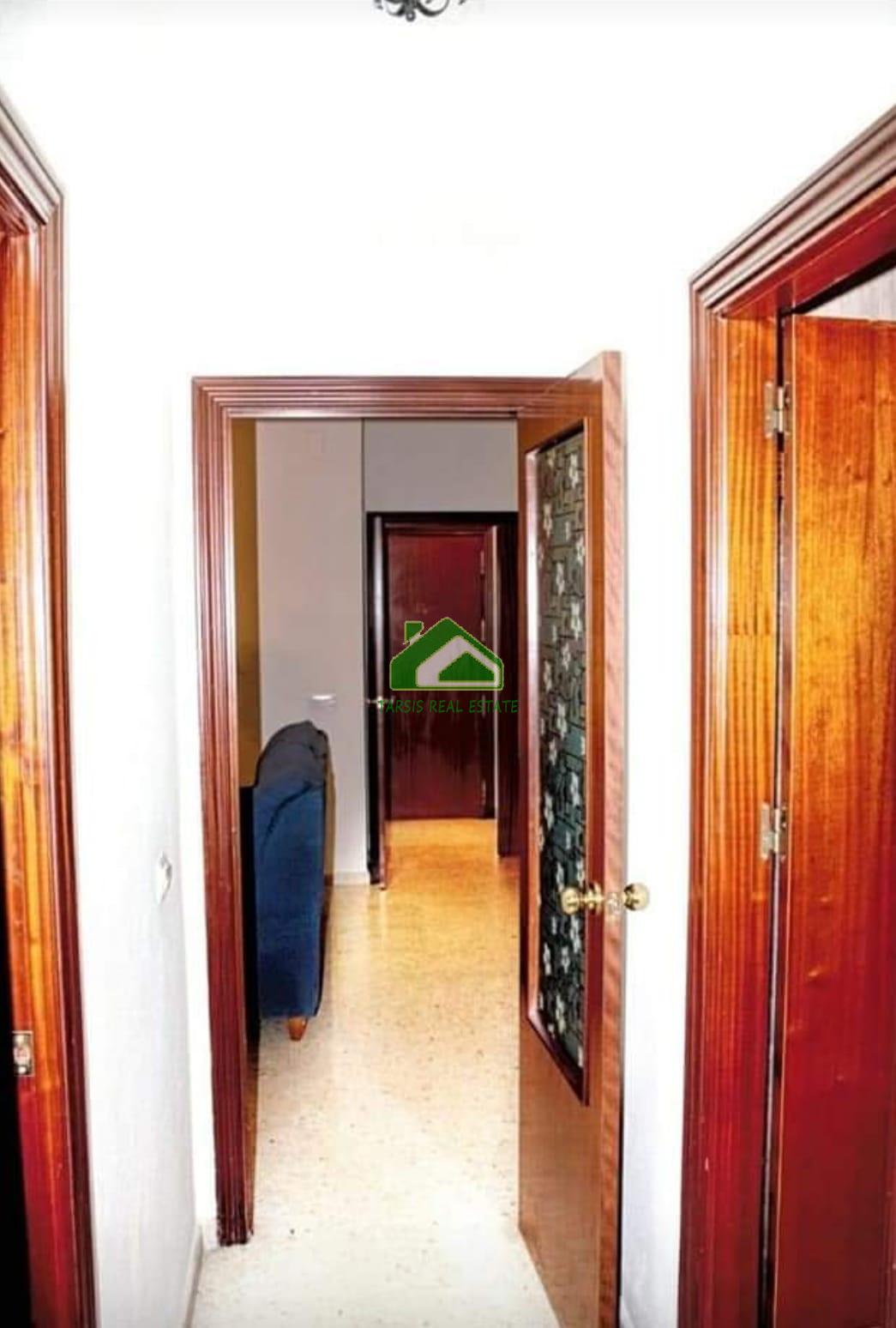 For sale of flat in Sanlúcar de Barrameda