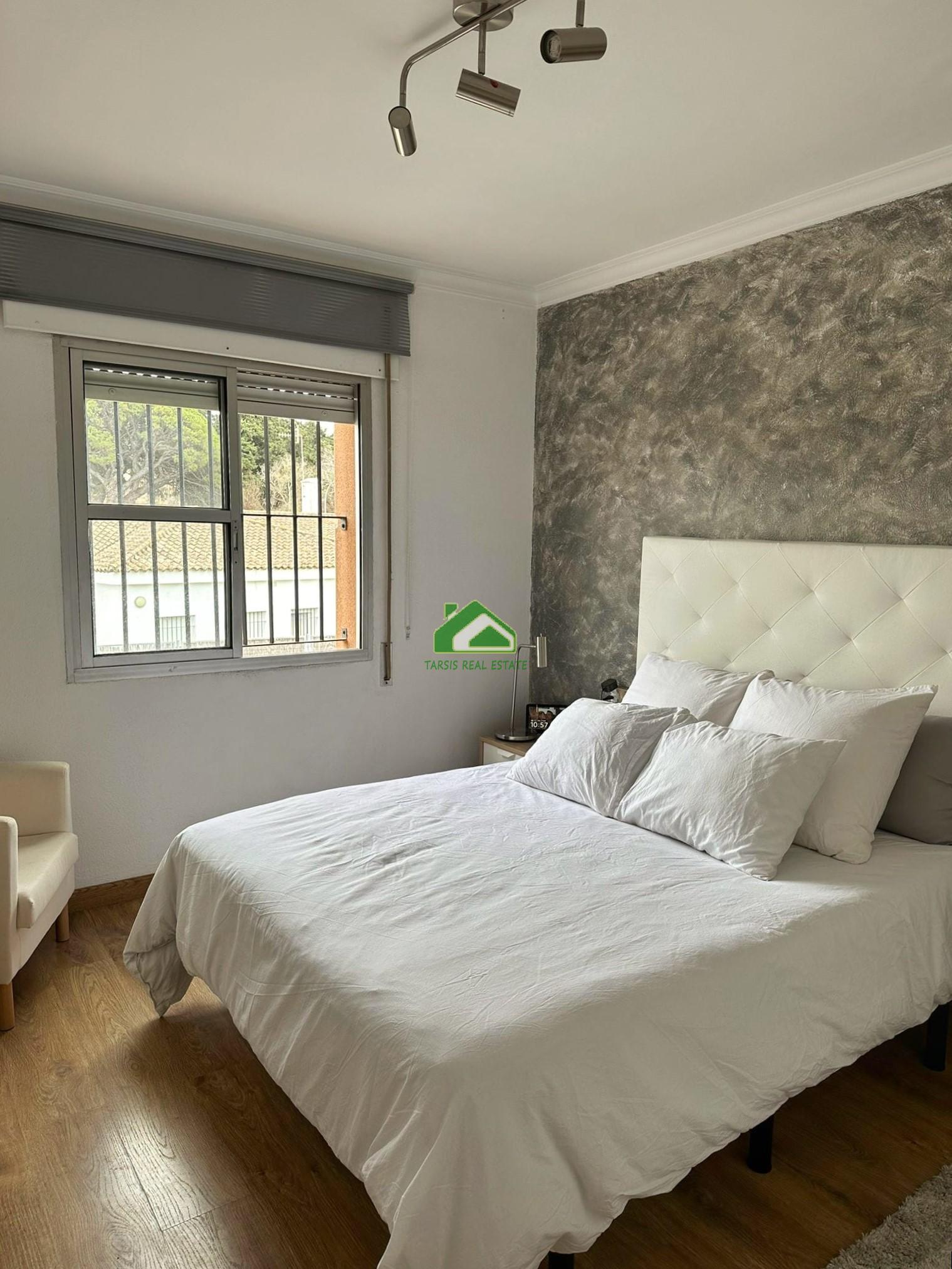 For sale of duplex in Sanlúcar de Barrameda