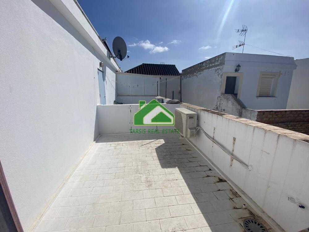 For sale of duplex in Chipiona
