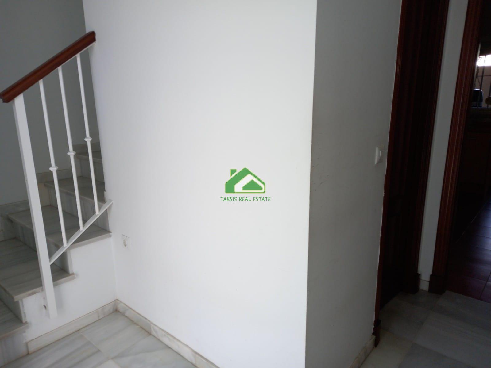 For sale of duplex in Sanlúcar de Barrameda