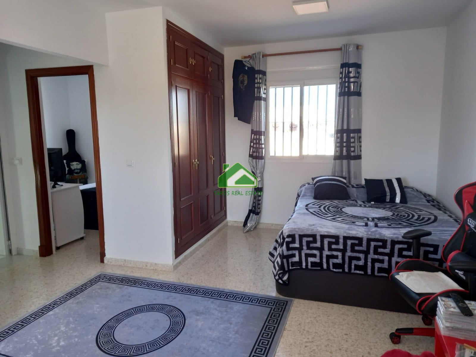 For sale of duplex in Sanlúcar de Barrameda