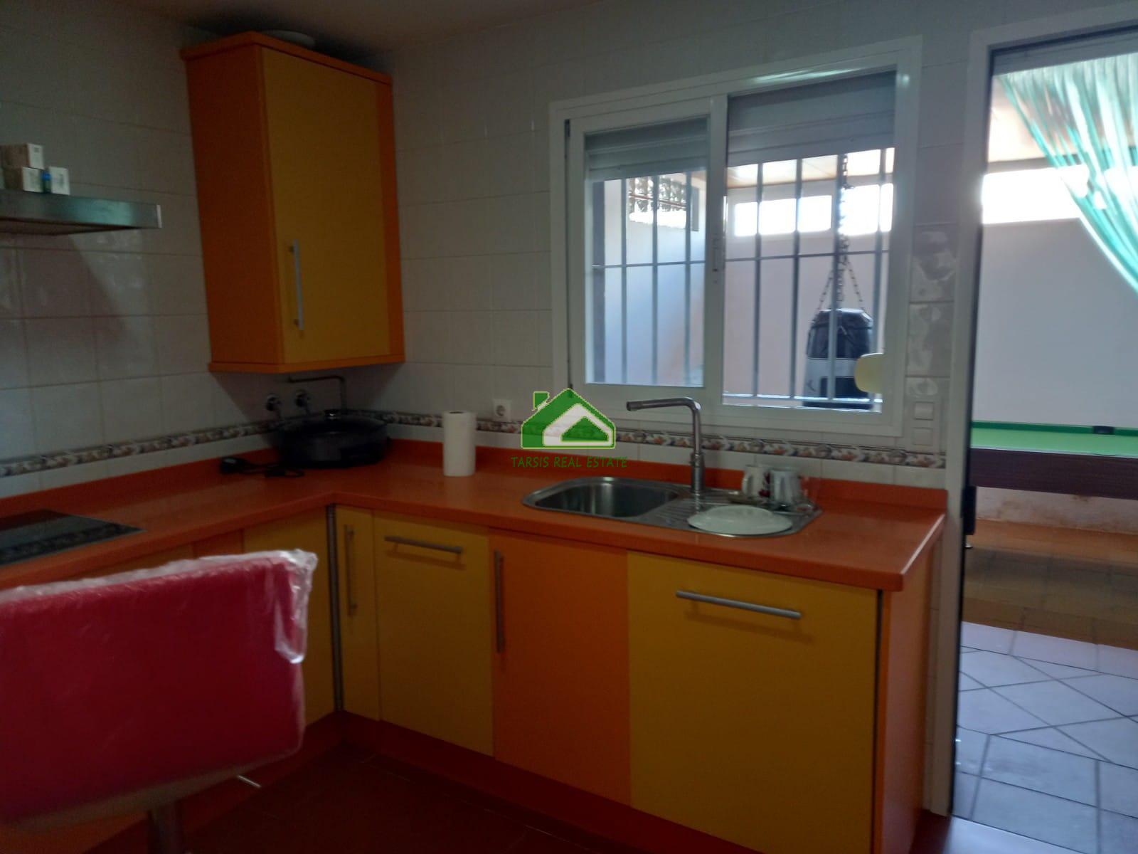 For sale of duplex in Sanlúcar de Barrameda