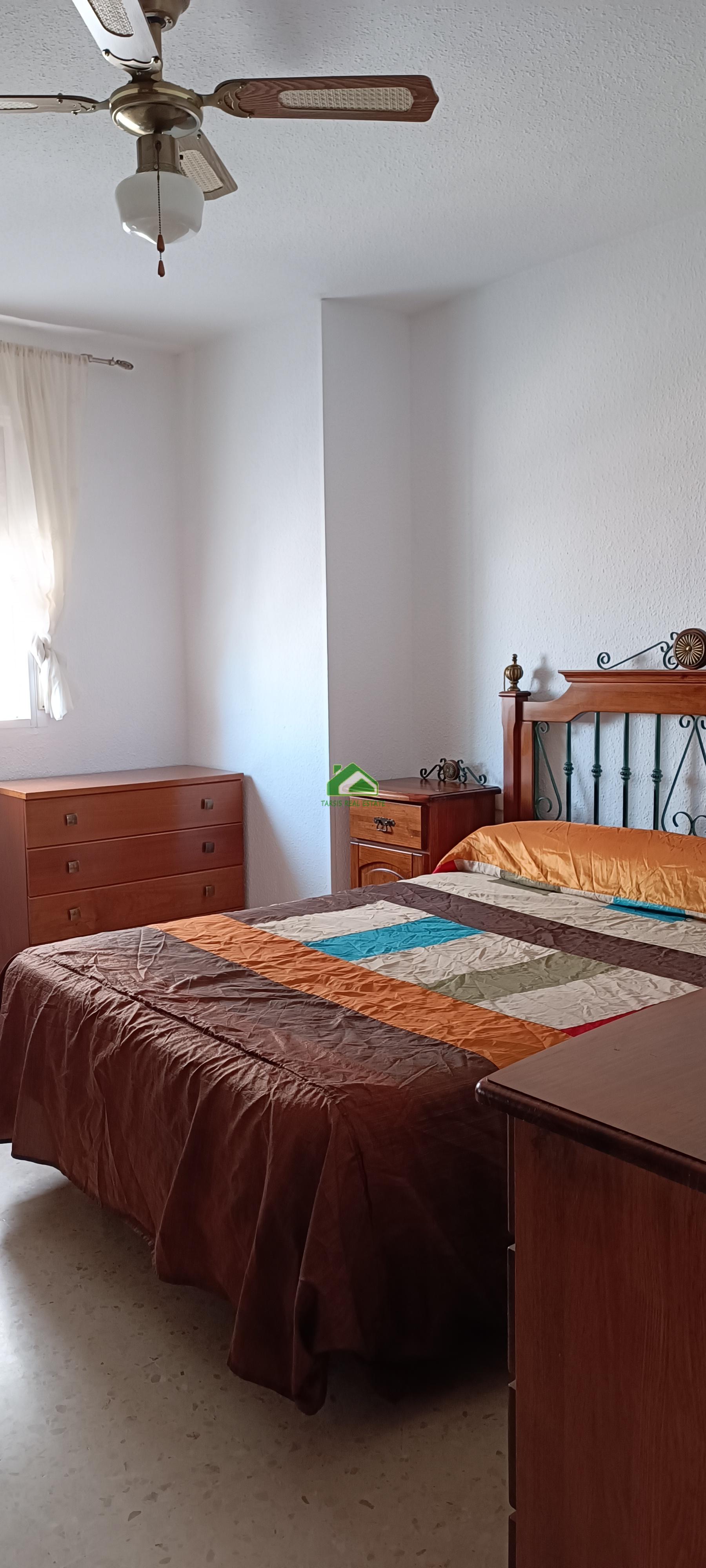 For sale of flat in Sanlúcar de Barrameda