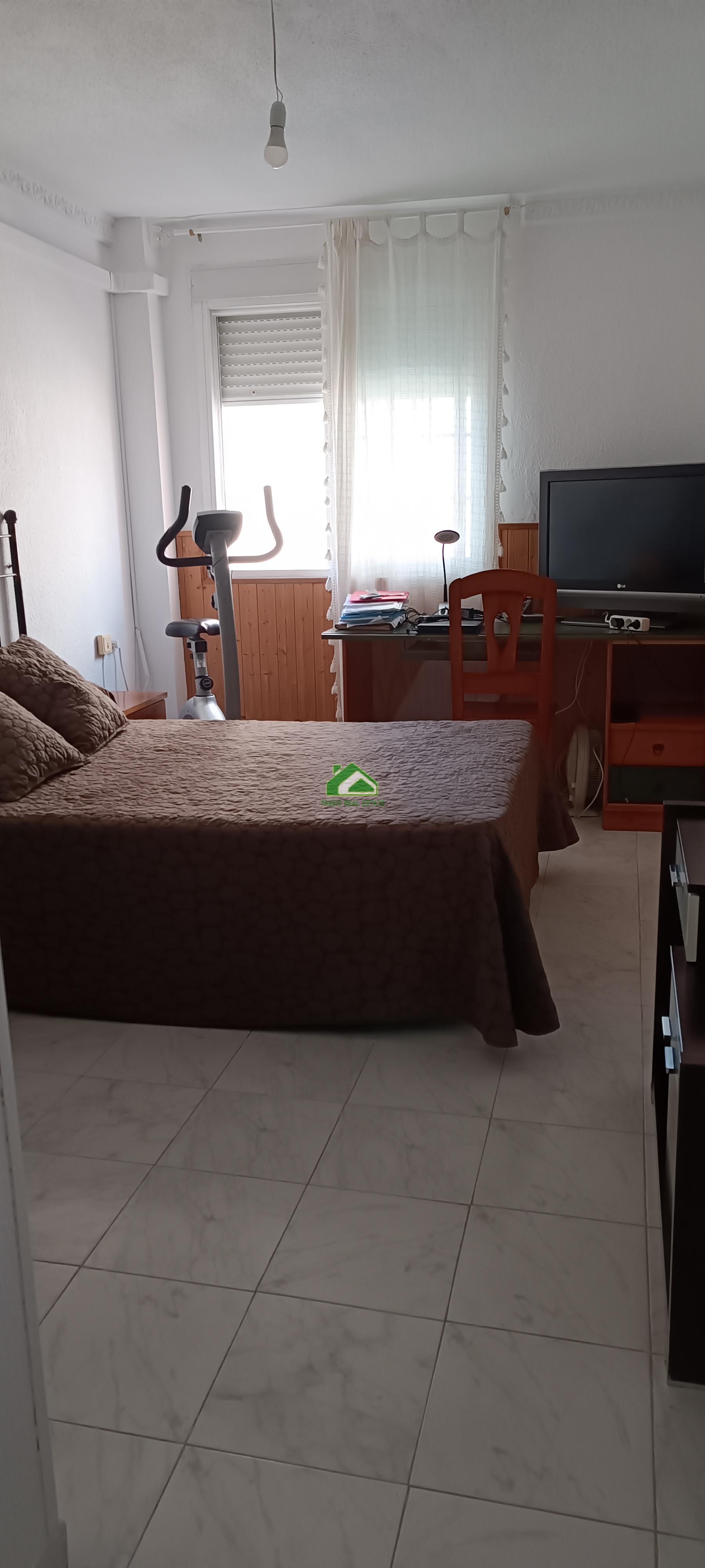 For sale of flat in Sanlúcar de Barrameda