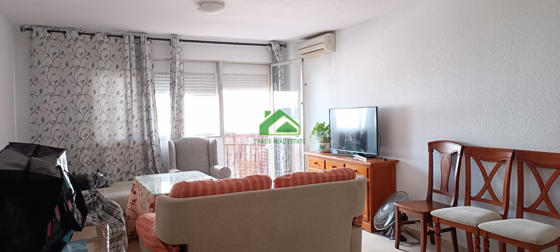 For sale of flat in Sanlúcar de Barrameda