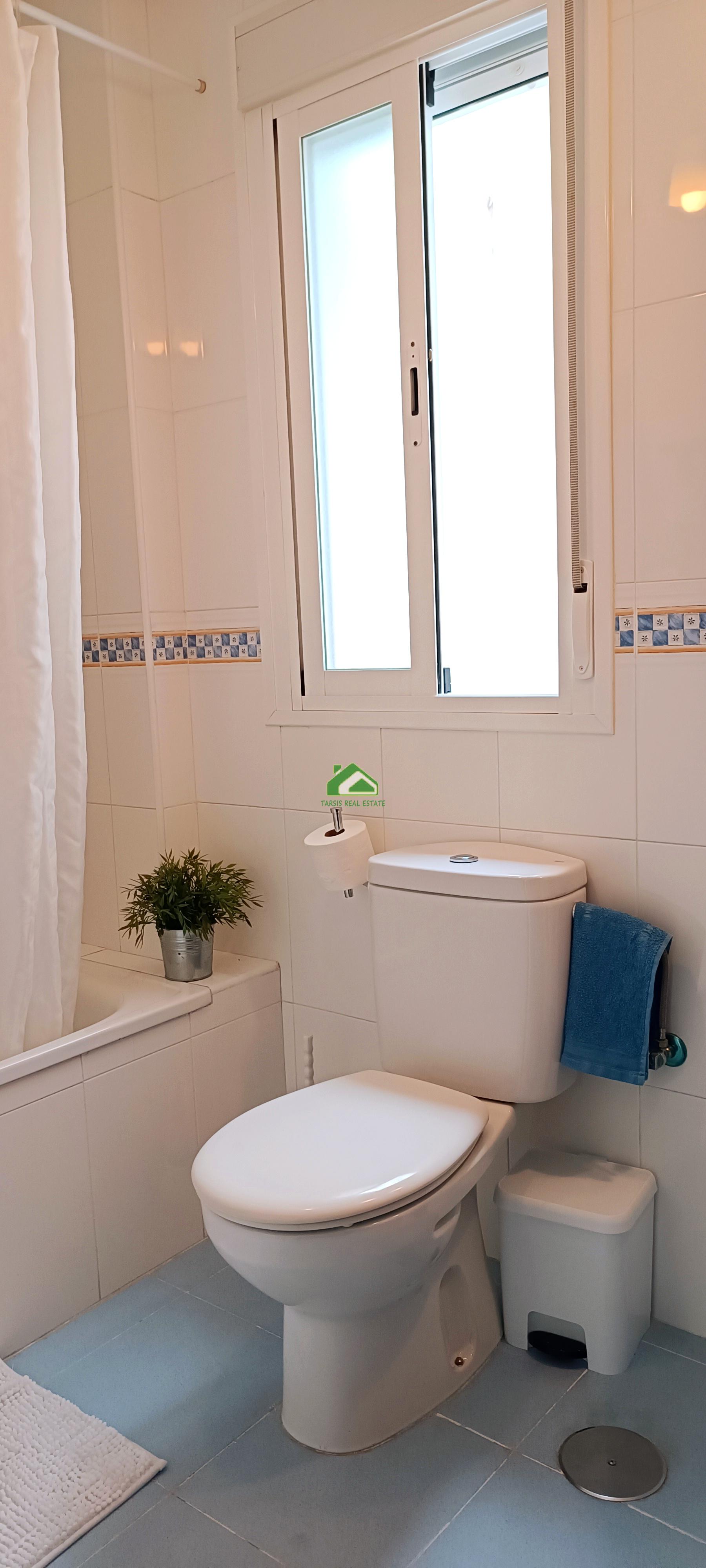 For sale of apartment in Sanlúcar de Barrameda