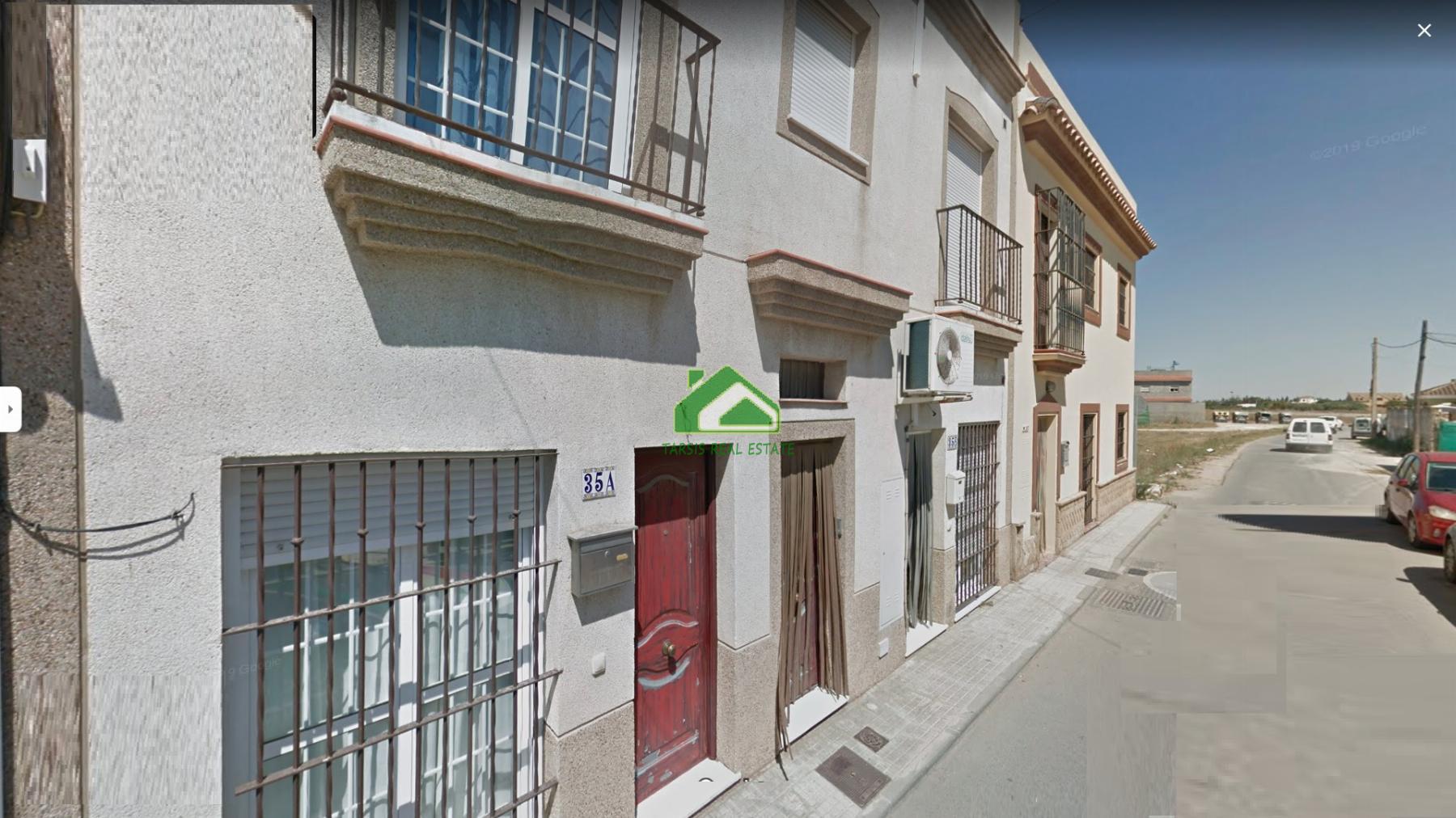 For sale of duplex in Chipiona