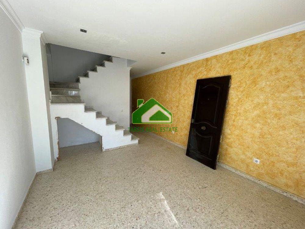 For sale of duplex in Chipiona