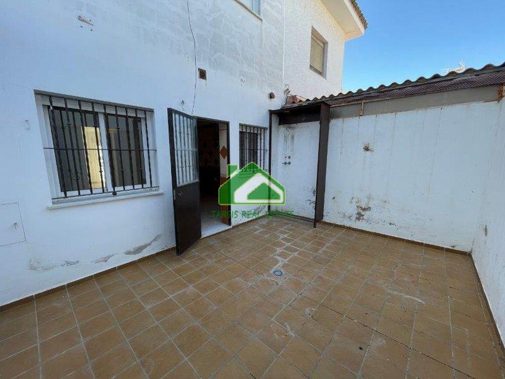 For sale of duplex in Chipiona