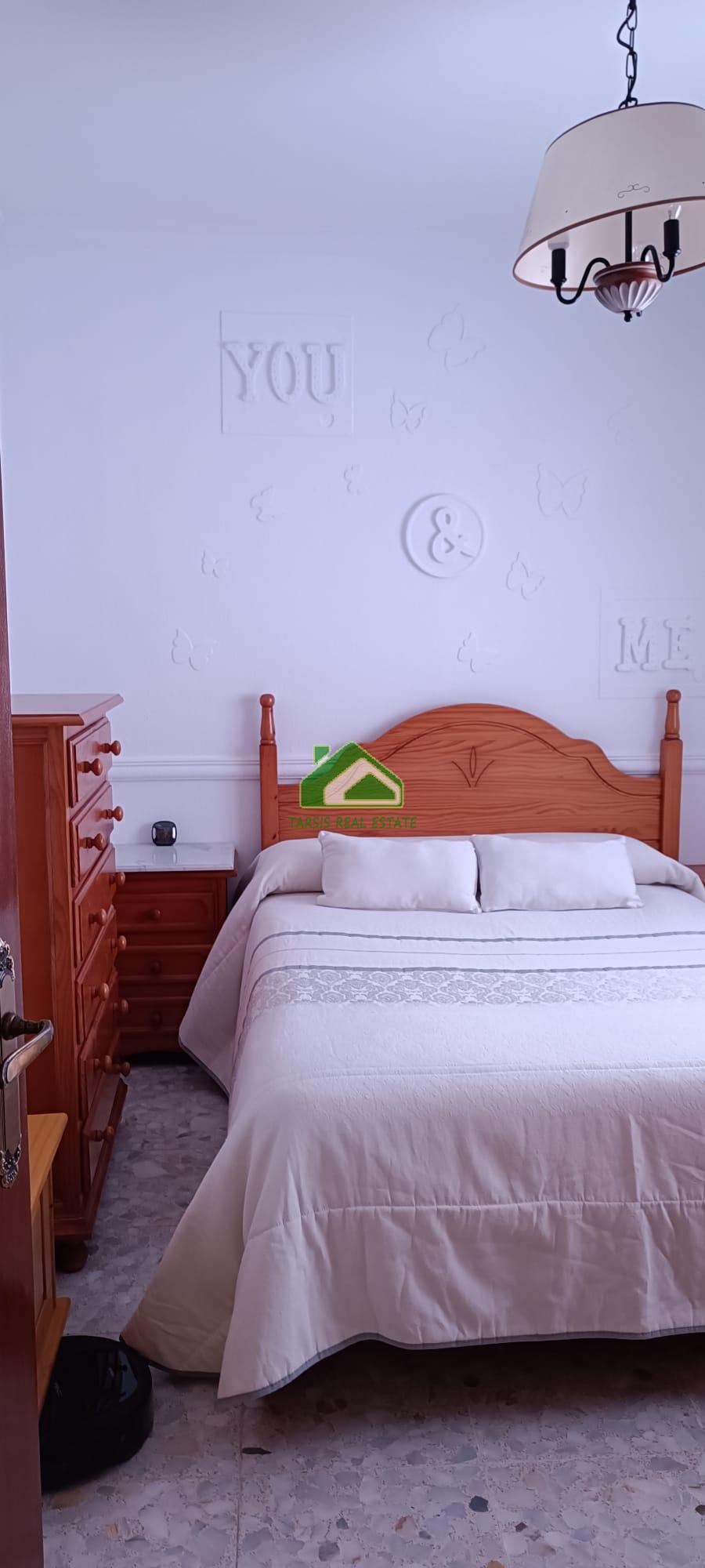 For sale of house in Sanlúcar de Barrameda