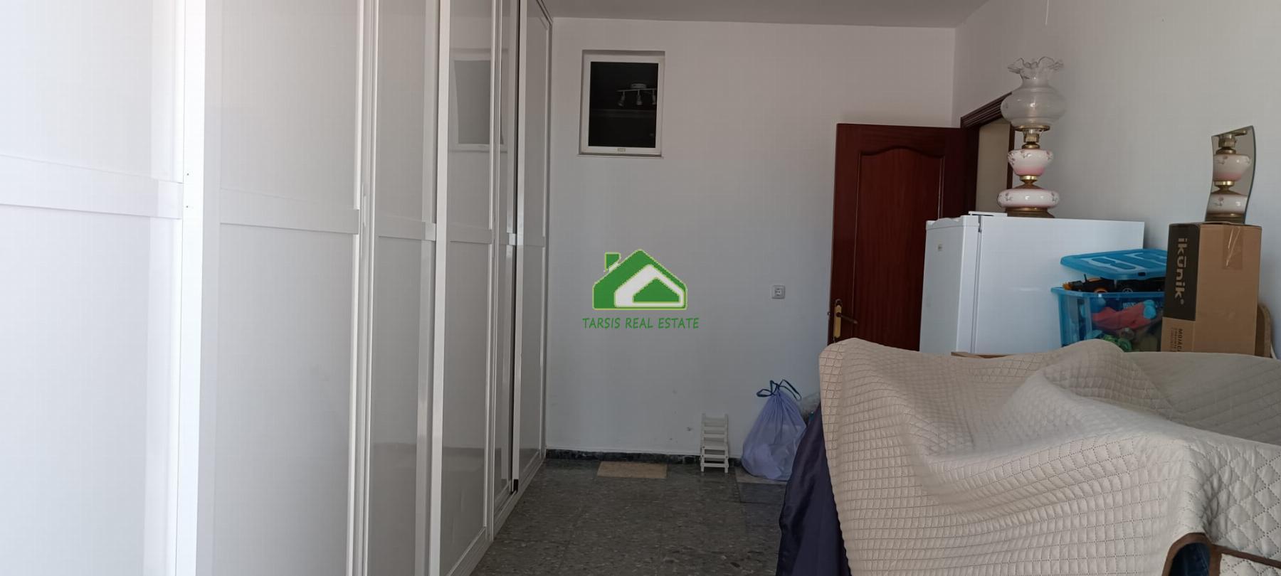 For sale of house in Sanlúcar de Barrameda
