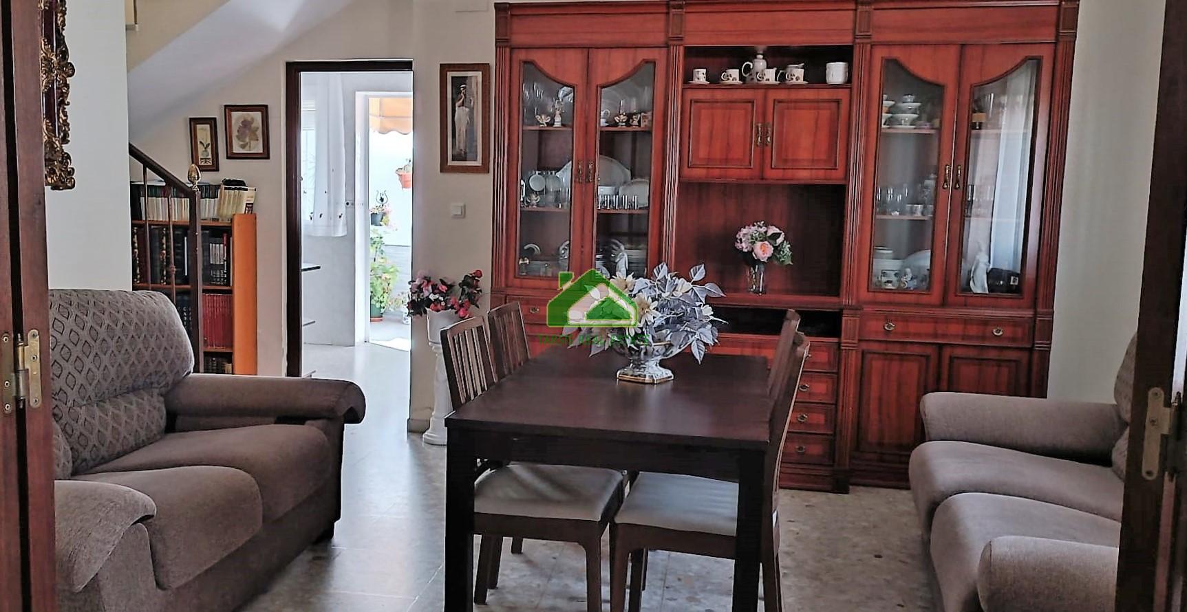 For sale of house in Sanlúcar de Barrameda