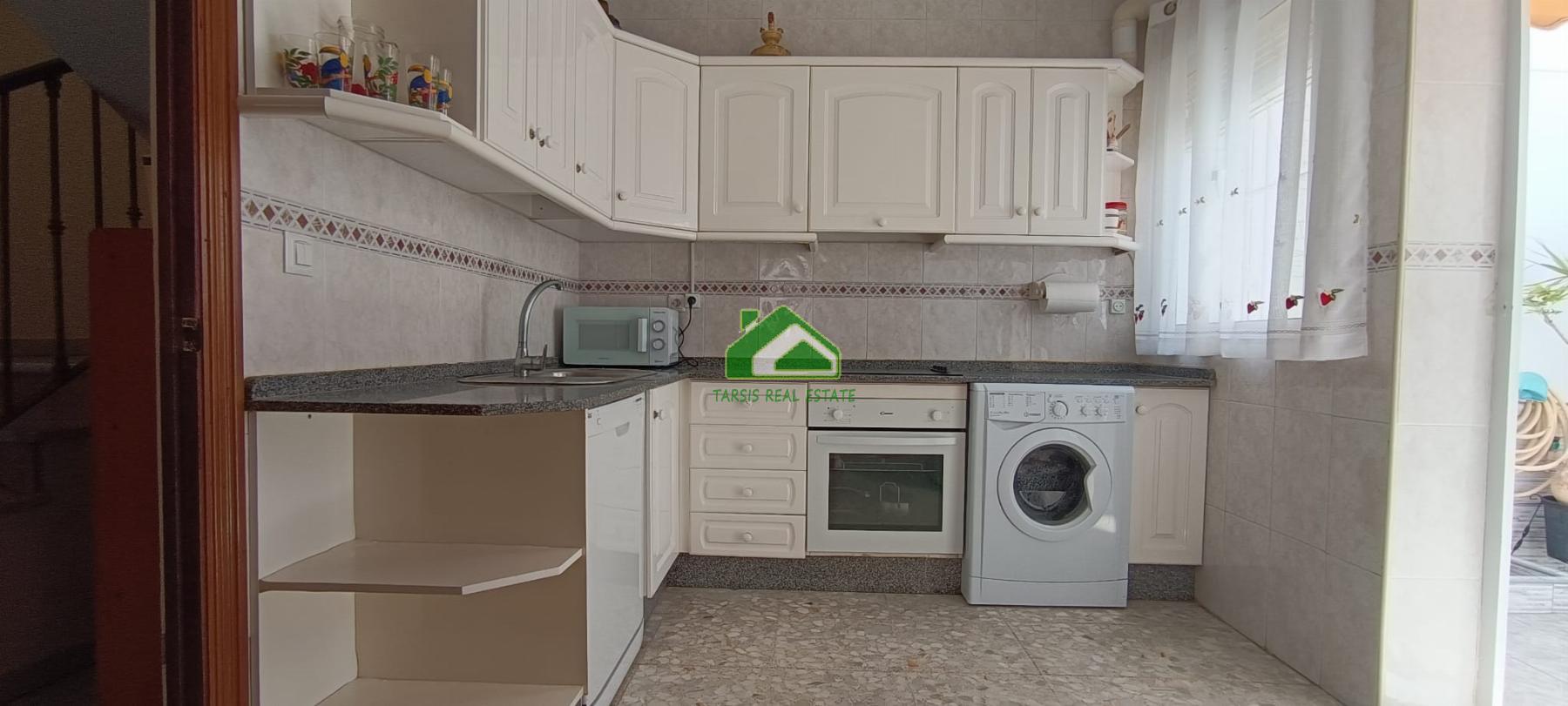 For sale of house in Sanlúcar de Barrameda