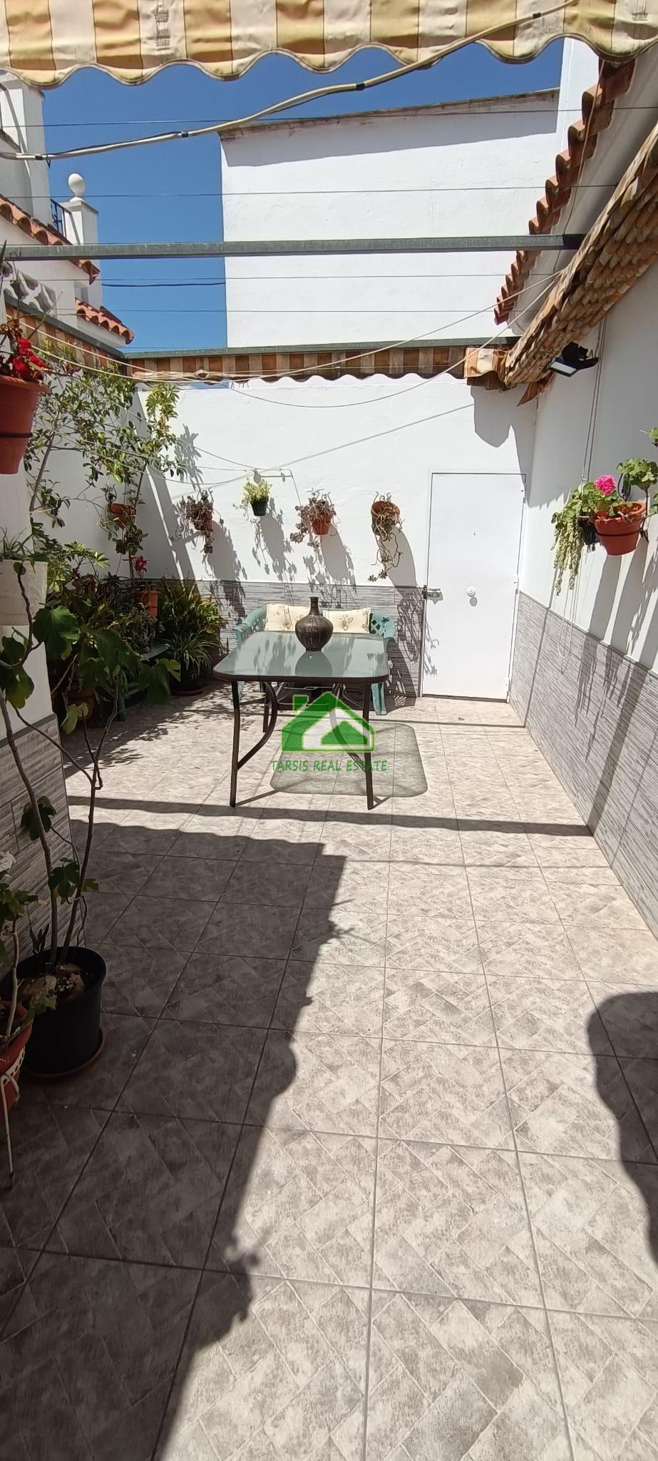 For sale of house in Sanlúcar de Barrameda