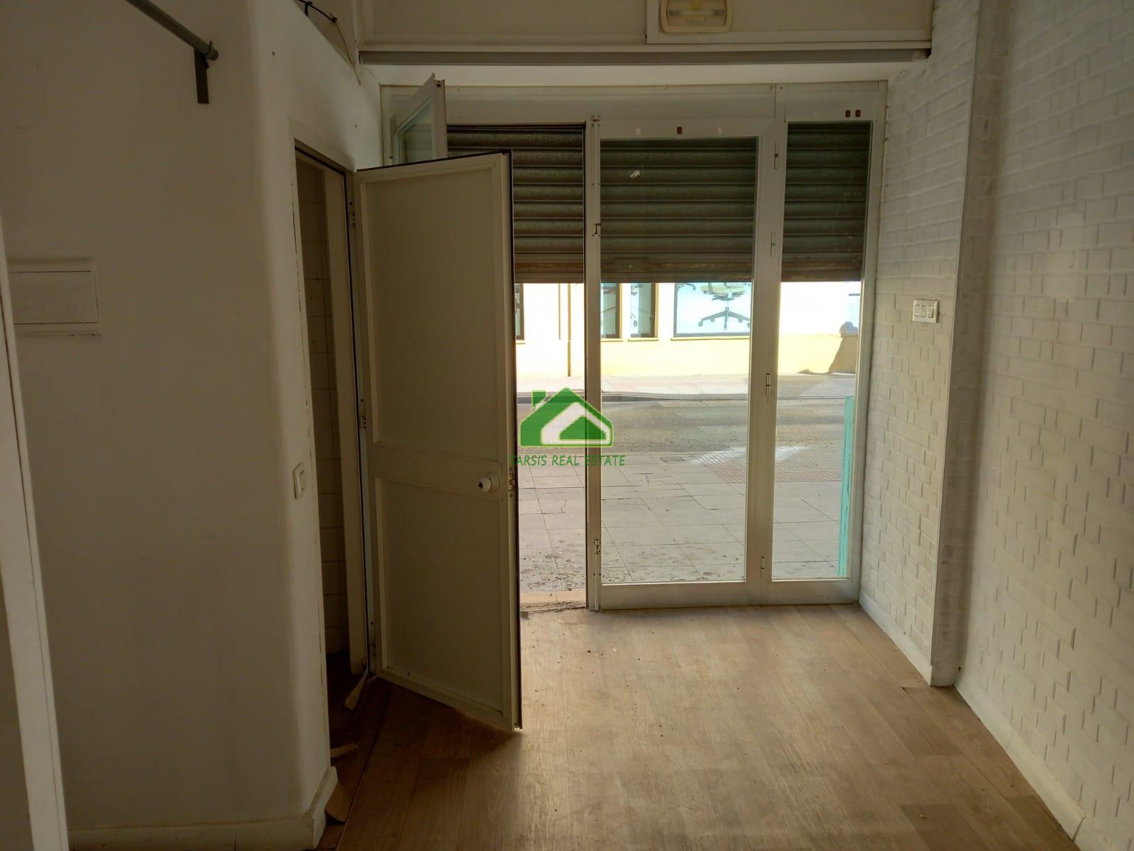 For rent of commercial in Sanlúcar de Barrameda