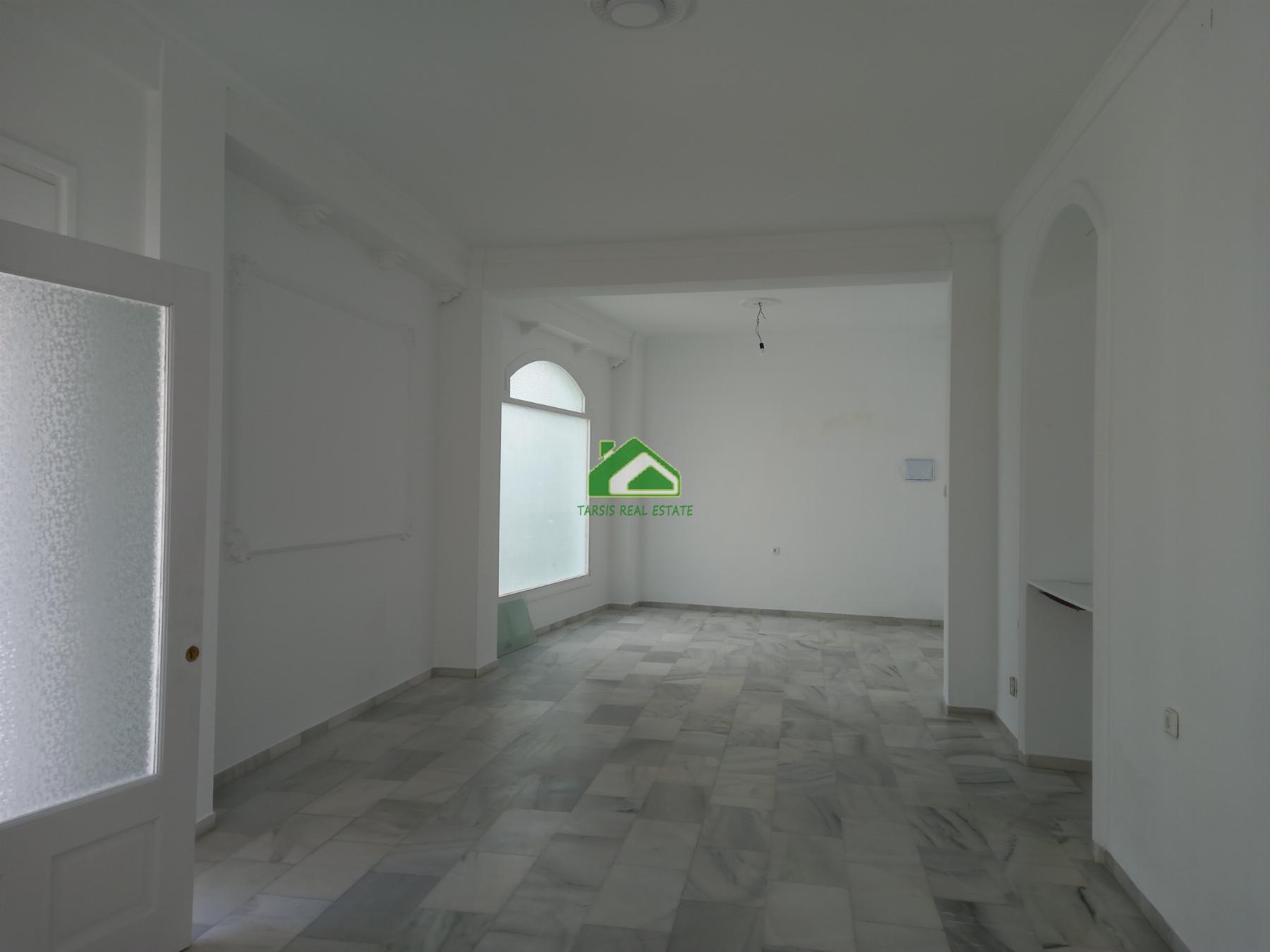 For rent of commercial in Sanlúcar de Barrameda