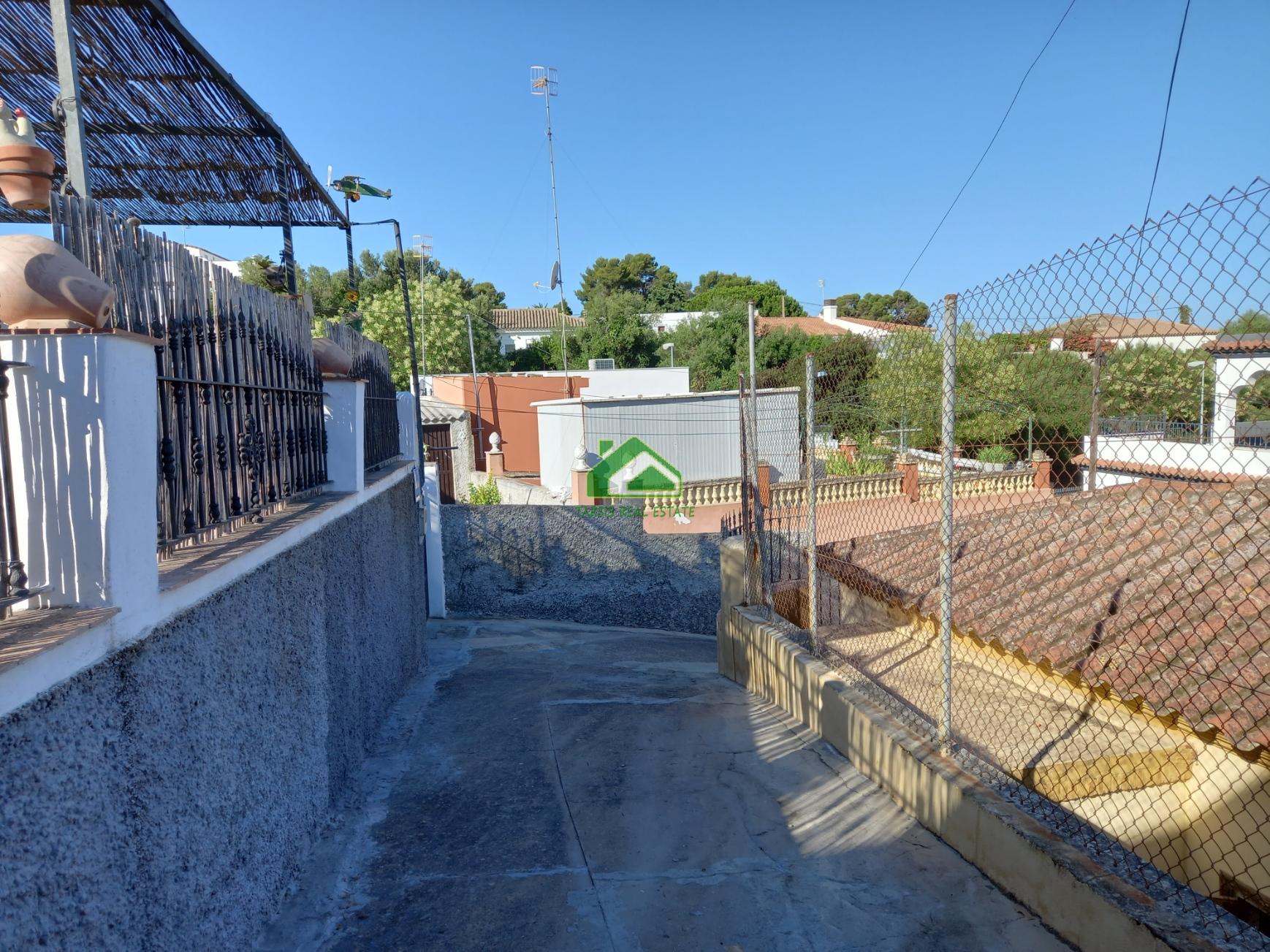 For sale of house in Sanlúcar de Barrameda