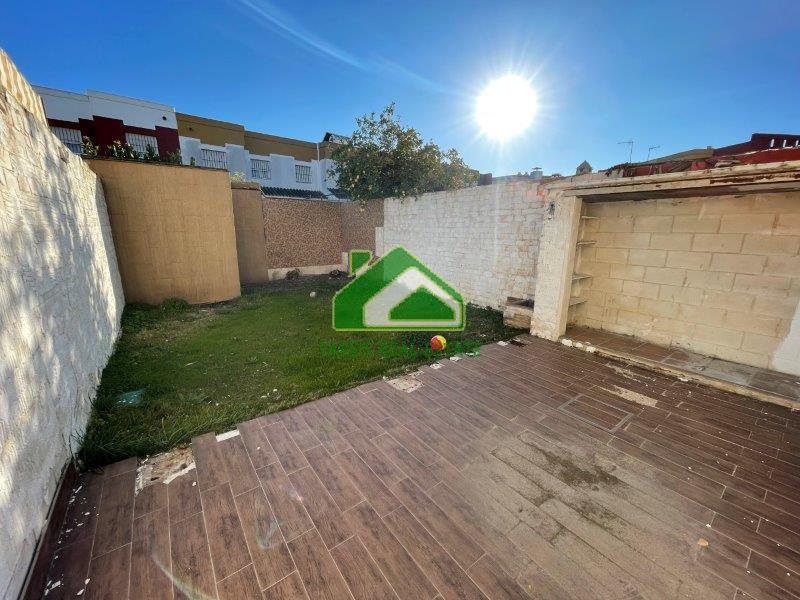 For sale of duplex in Sanlúcar de Barrameda