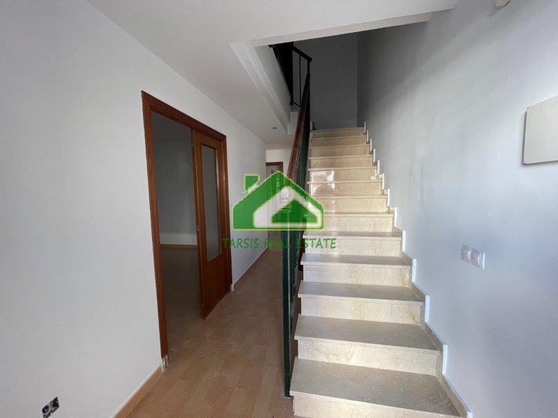 For sale of duplex in Sanlúcar de Barrameda