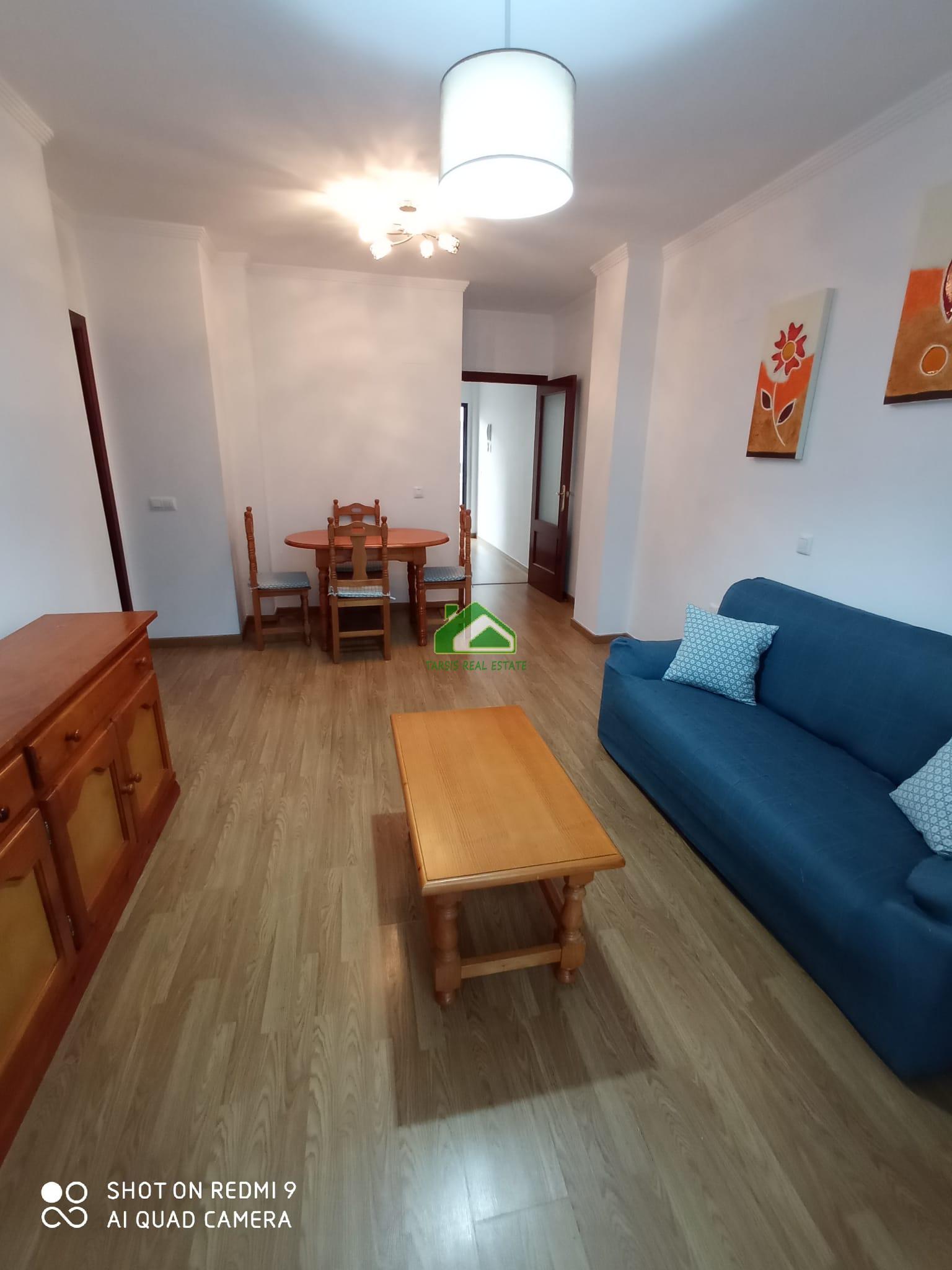 For sale of flat in Sanlúcar de Barrameda
