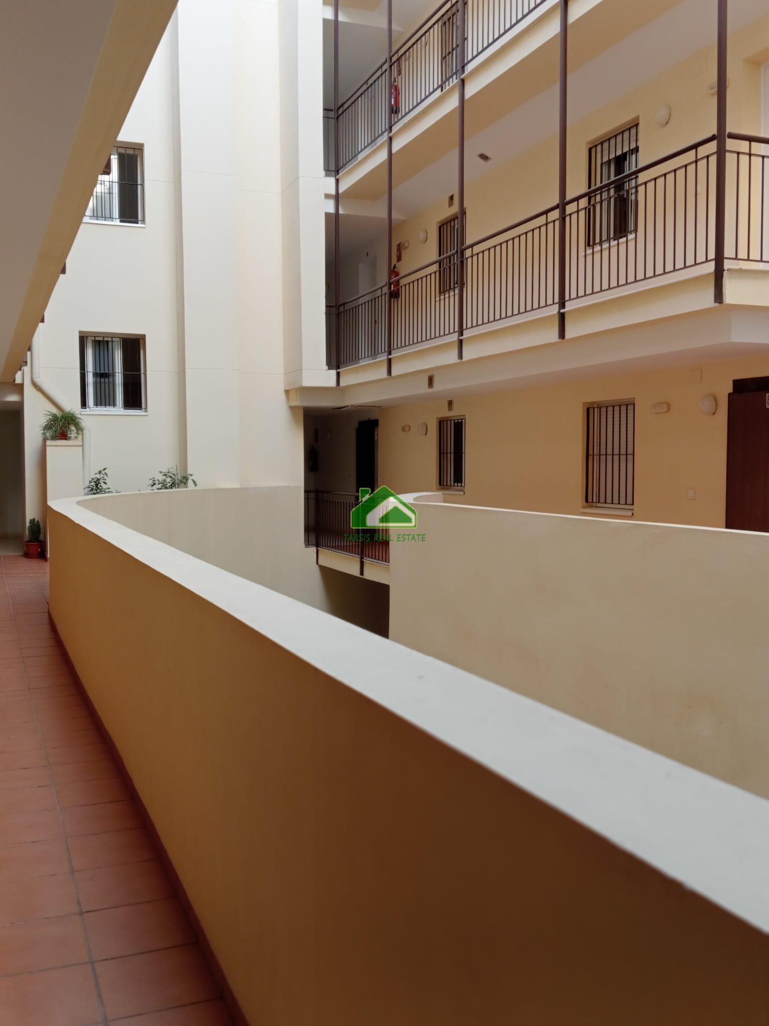 For sale of flat in La Palma del Condado