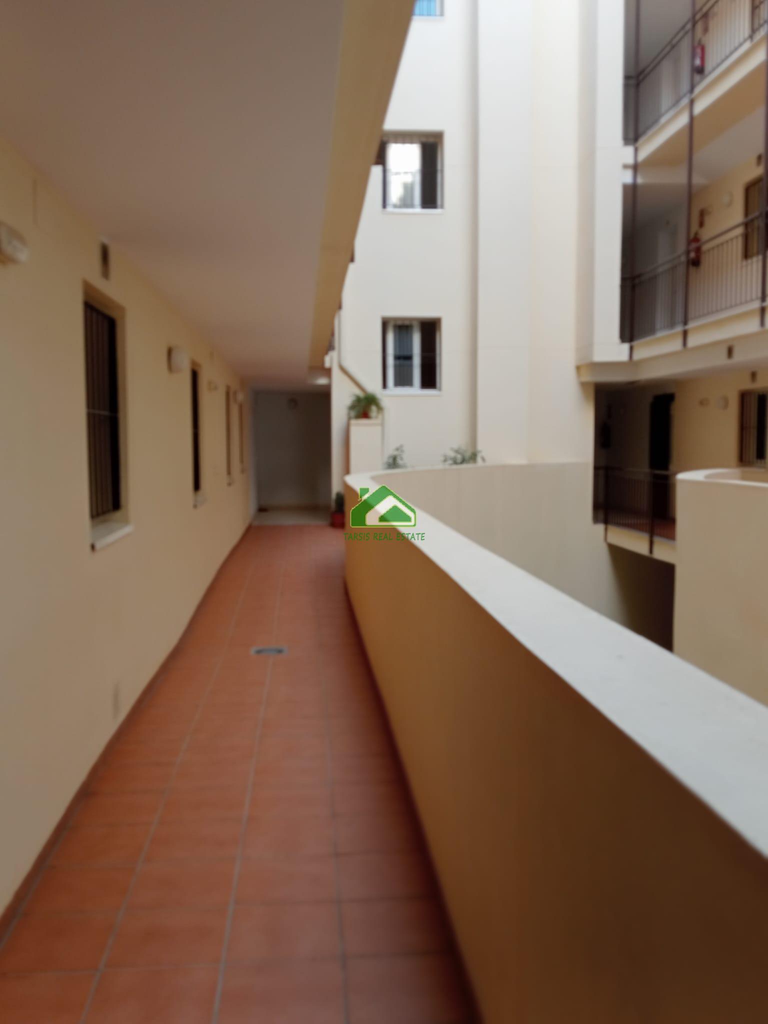 For sale of flat in La Palma del Condado