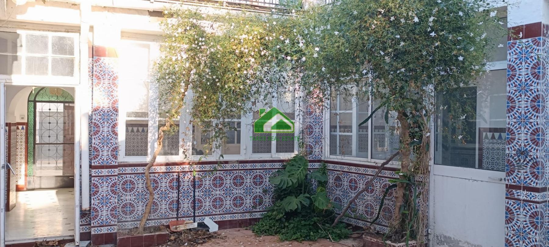 For sale of house in Sanlúcar de Barrameda