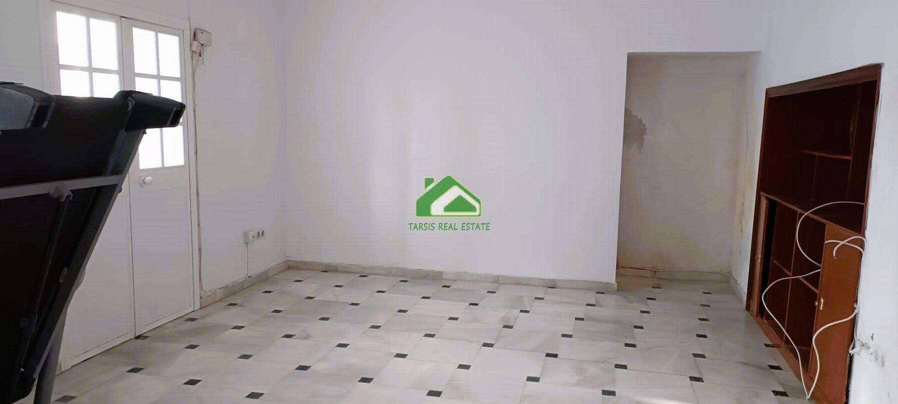 For sale of house in Sanlúcar de Barrameda
