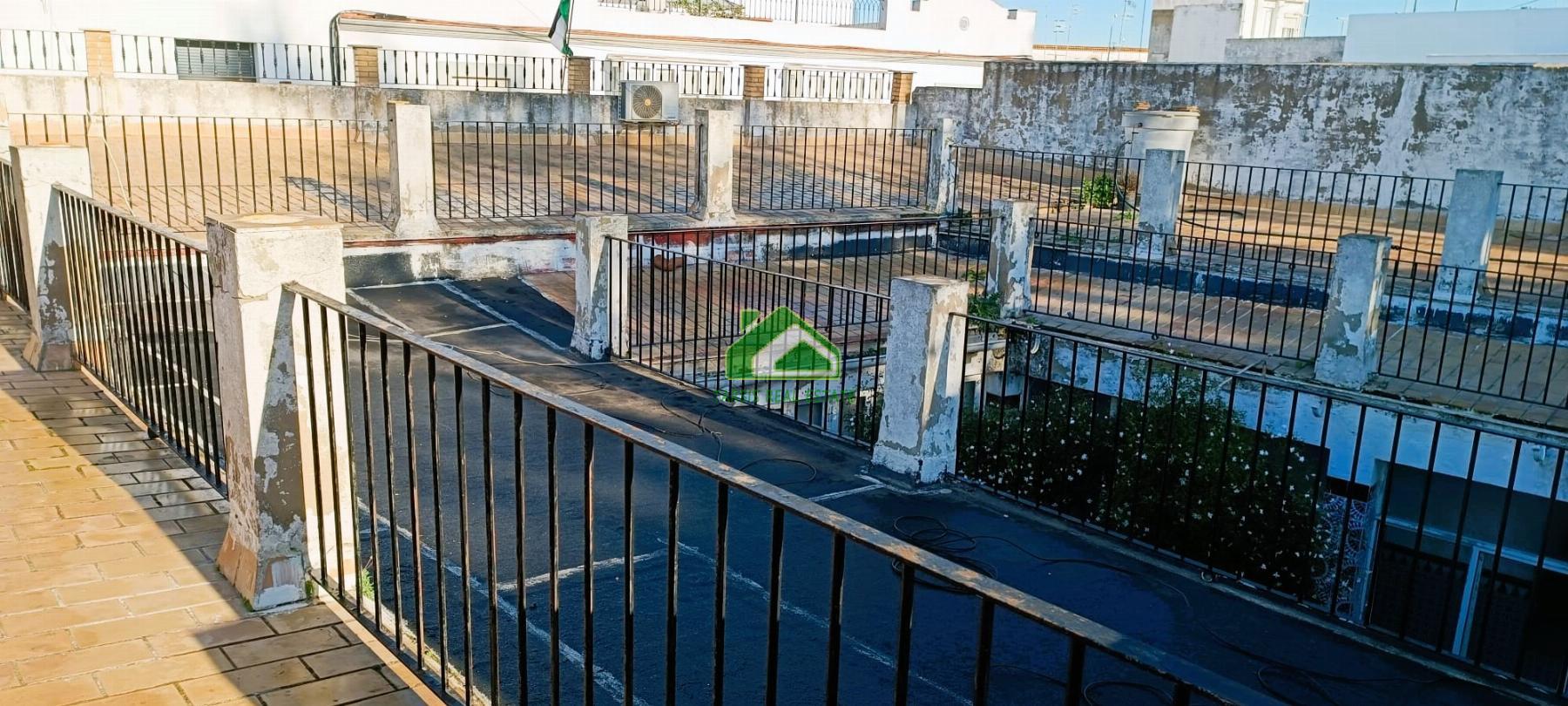 For sale of house in Sanlúcar de Barrameda