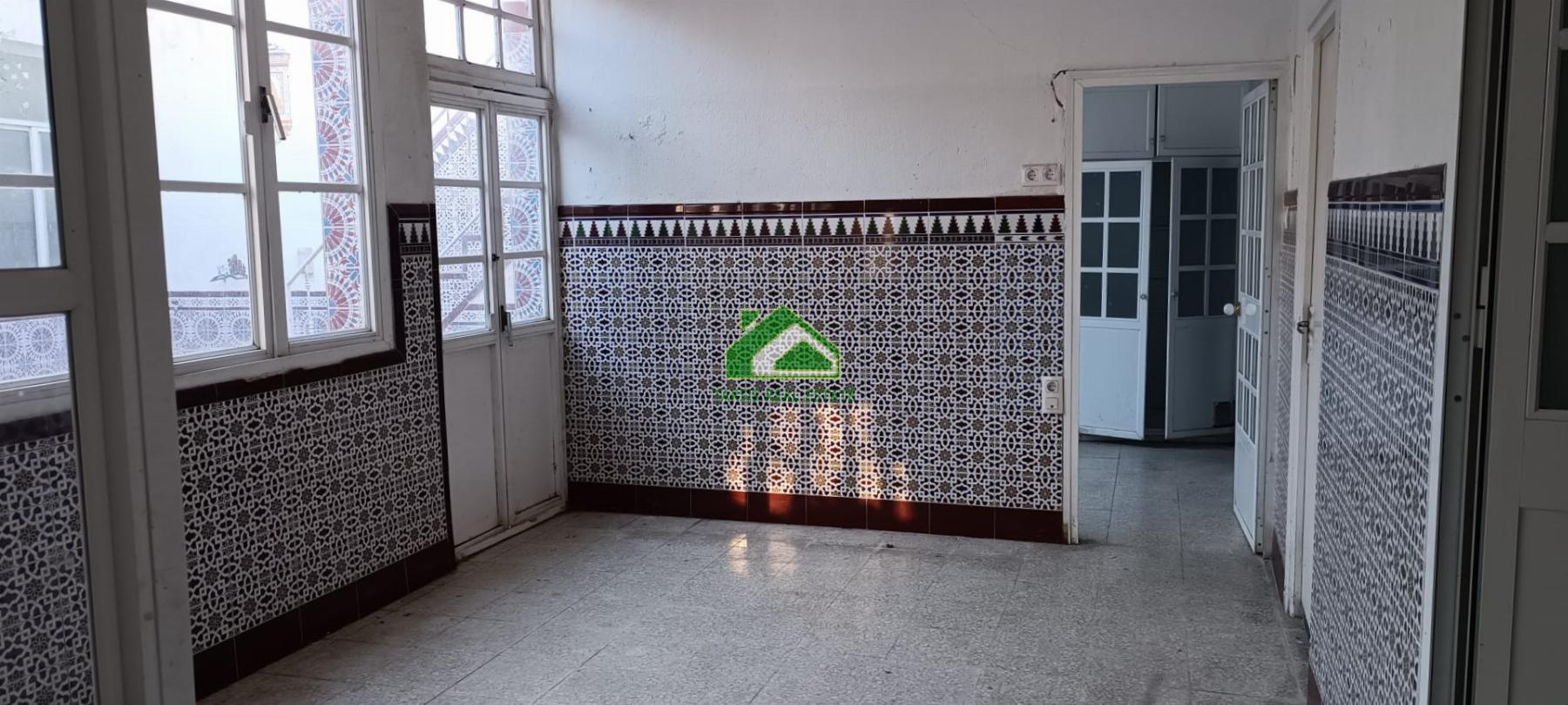 For sale of house in Sanlúcar de Barrameda