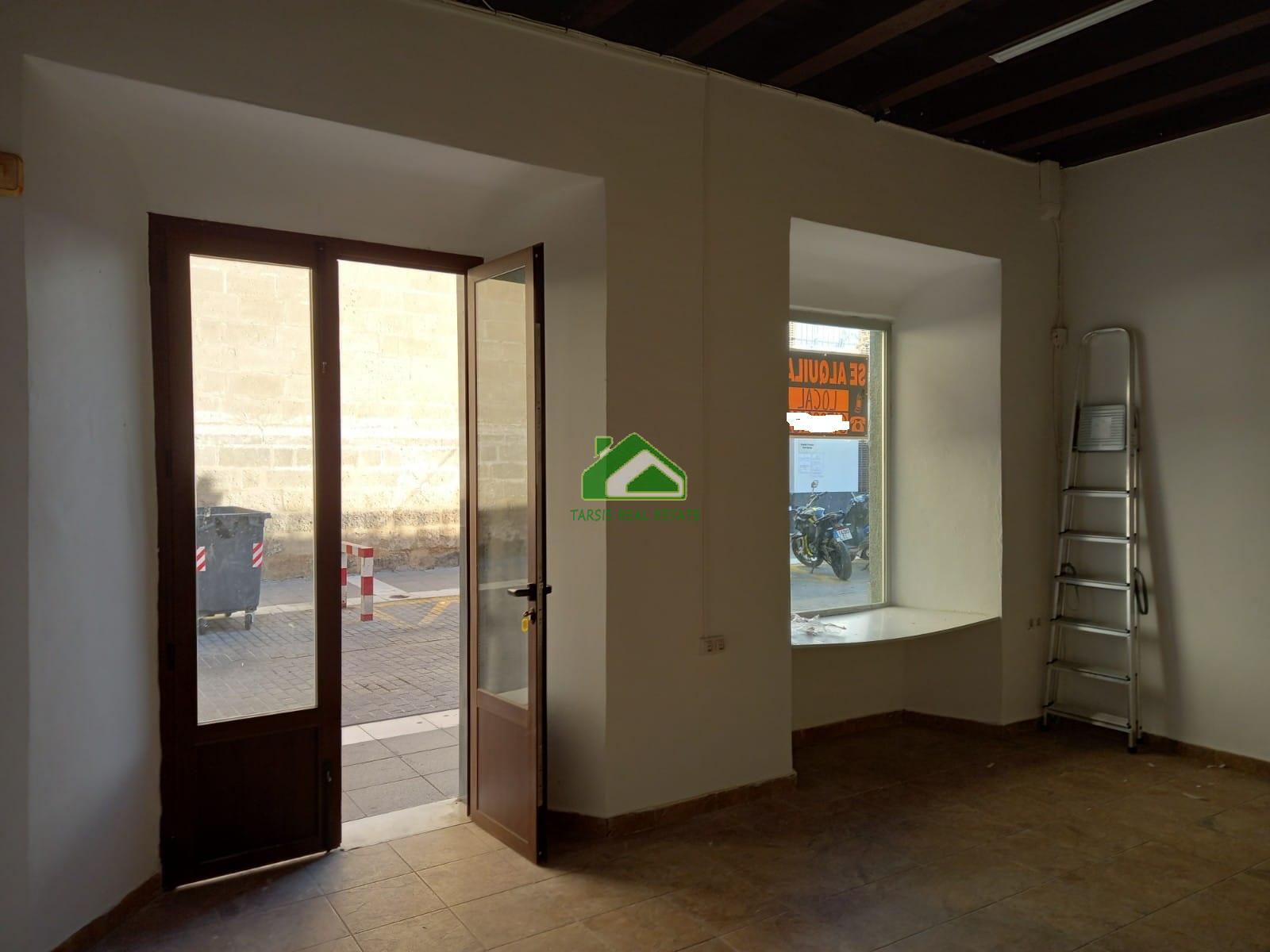 For rent of commercial in Sanlúcar de Barrameda
