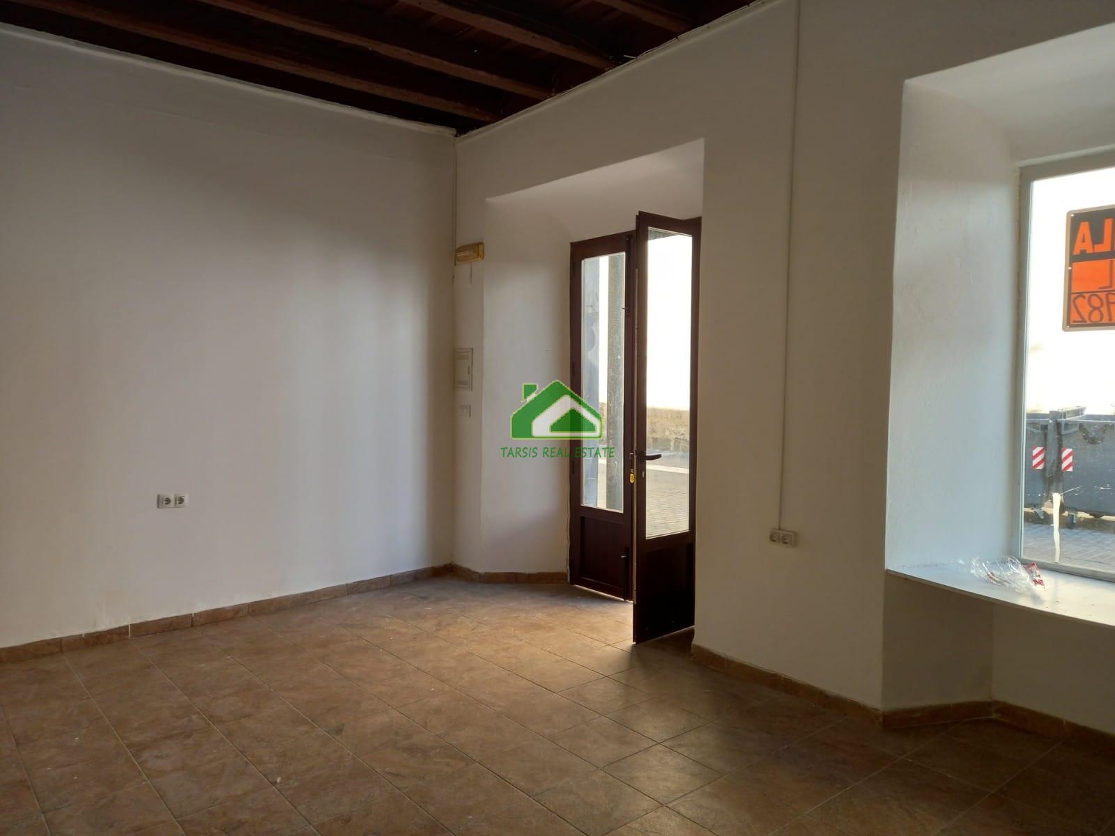 For rent of commercial in Sanlúcar de Barrameda