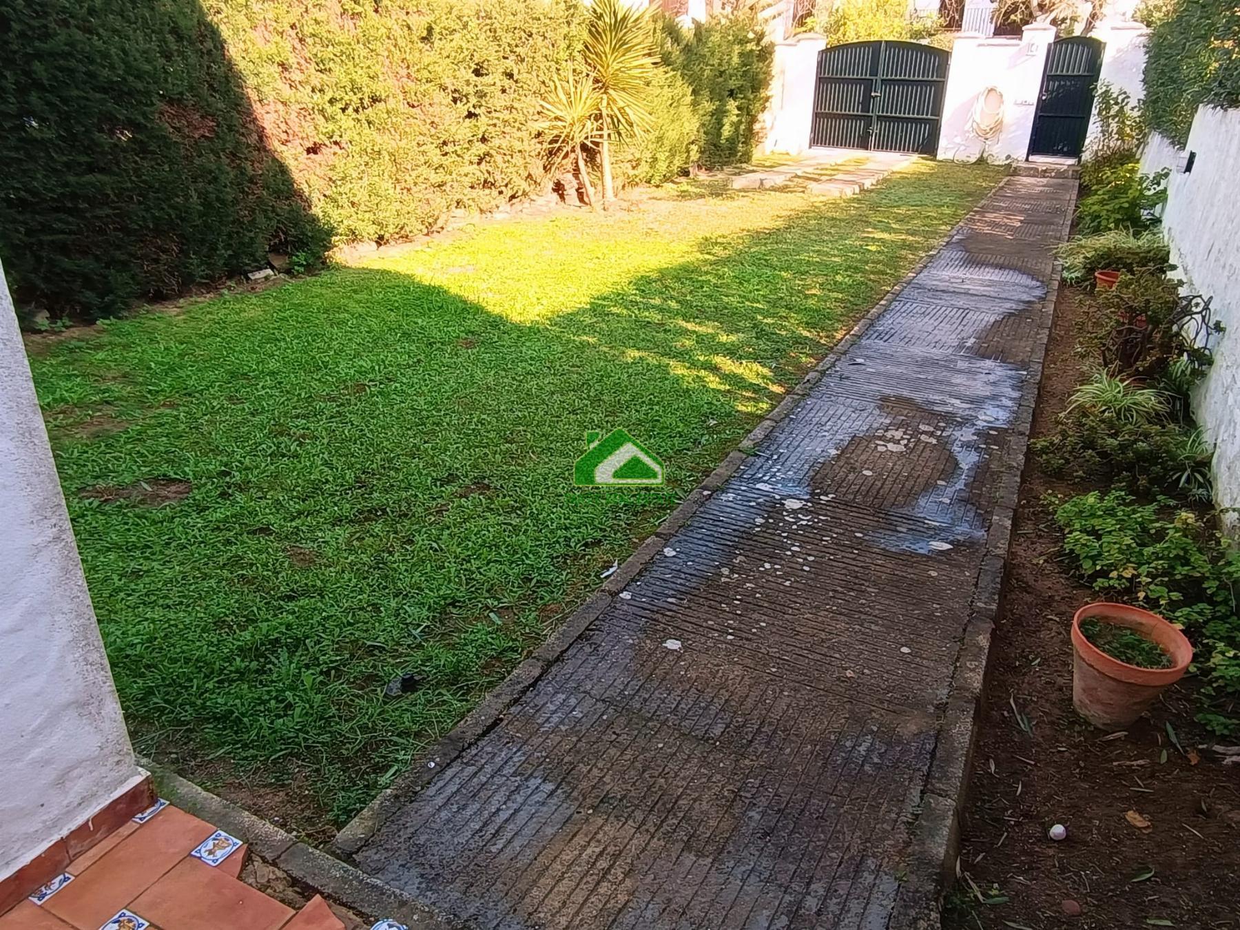For rent of chalet in Sanlúcar de Barrameda