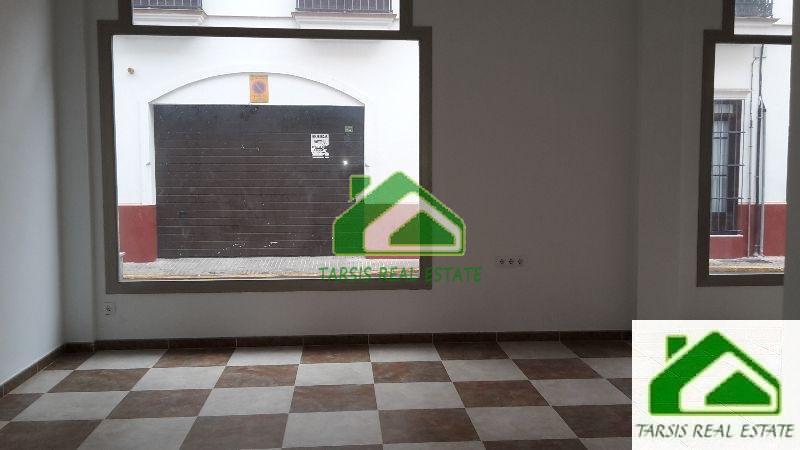 For rent of commercial in Sanlúcar de Barrameda