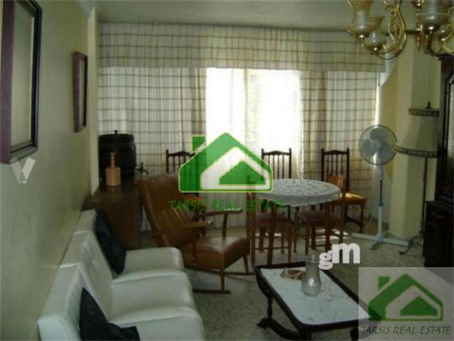 For sale of flat in Sanlúcar de Barrameda