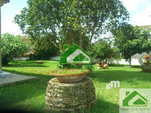 Venta de chalet en Sanlúcar de Barrameda