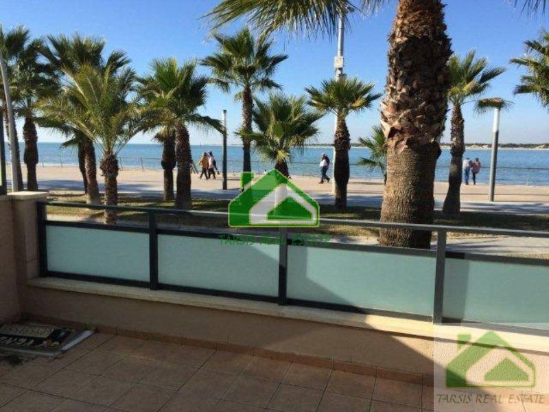 For sale of flat in Sanlúcar de Barrameda