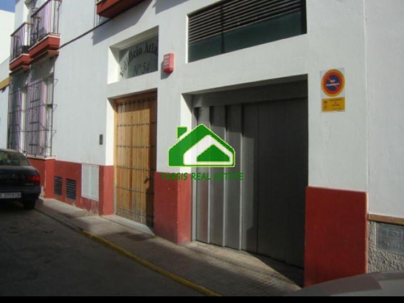 For sale of garage in Chipiona