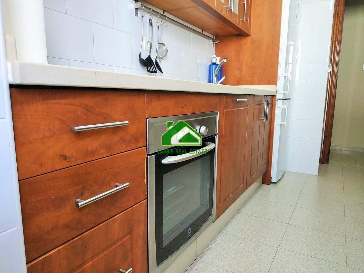 For sale of flat in Sanlúcar de Barrameda