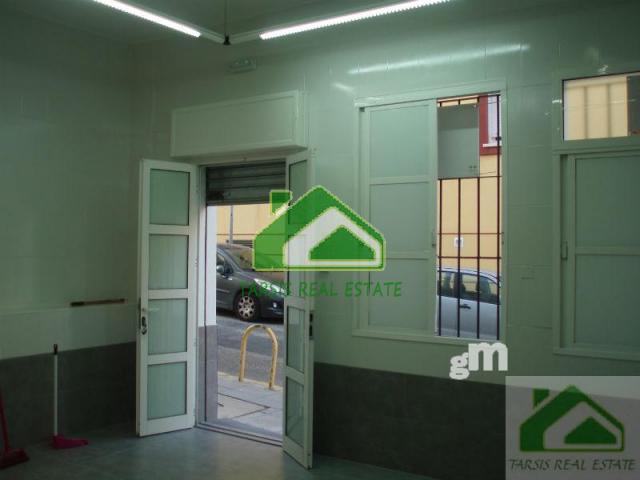 Venta de local comercial en Sanlúcar de Barrameda