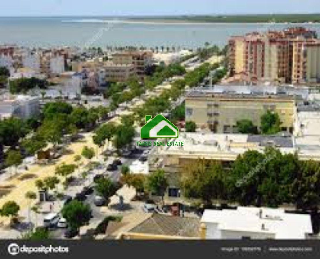 Venta de local comercial en Sanlúcar de Barrameda