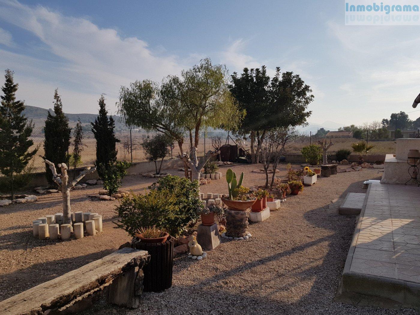 Venta de piso en Adsubia