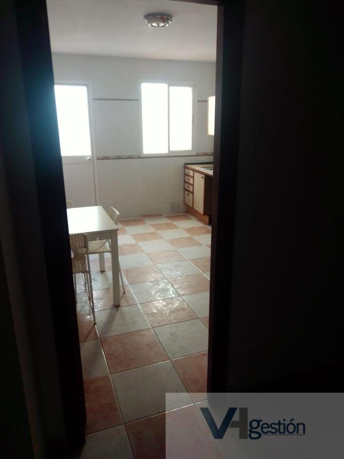 For sale of flat in Villamartín