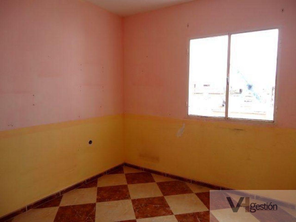 For sale of flat in Puerto Serrano