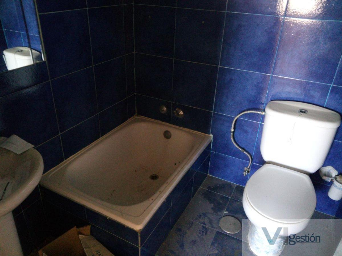 For sale of flat in Puerto Serrano