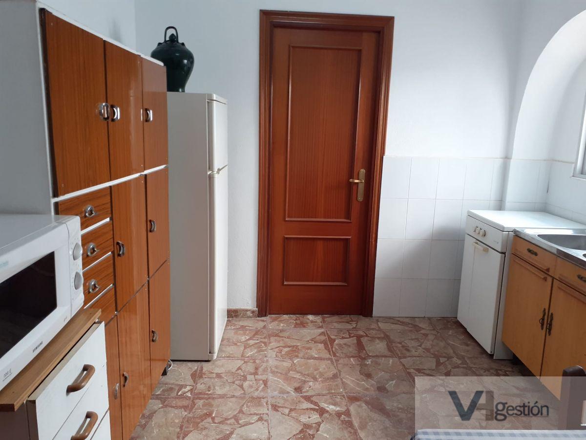 For sale of house in Villamartín